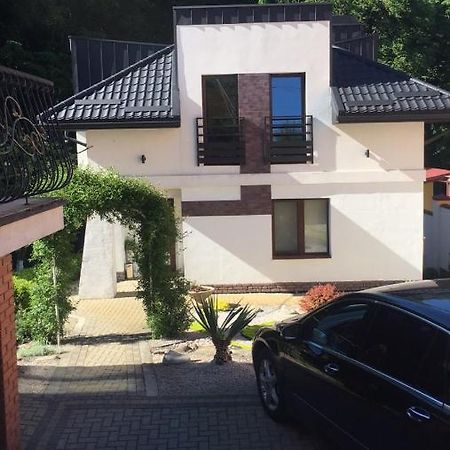 House In Lviv Villa Екстериор снимка